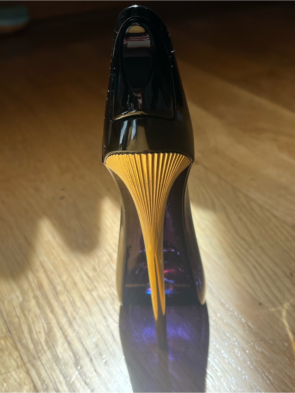 Carolina Herrera *empty* Good Girl Black Stiletto Bottle Gold Heel 80ml 2.7 floz - Picture 6 of 13